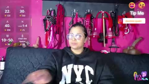 Snapshot of shannon_queen_ chatting on 19, 6, 2026 Shannon online show from 19, 6, 2026