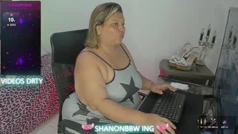 Snapshot of shannonbbw chatting on 27, 10, 2025 SHANNONBBW online show from 27, 10, 2025