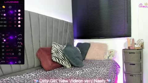 Snapshot of shannonbbw chatting on 9, 5, 2026 SHANNONBBW online show from 9, 5, 2026