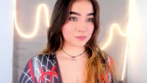 Shanntal  online show from 4, 2, 2026