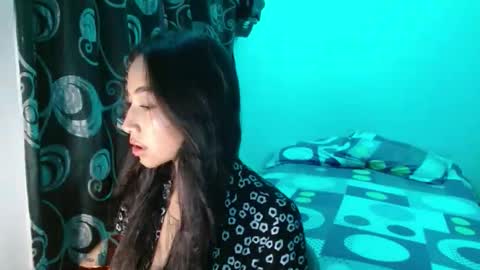 shantal_101 online show from 2, 12, 2025