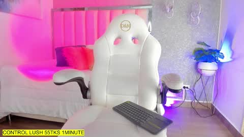 Shantal online show from 11, 3, 2026