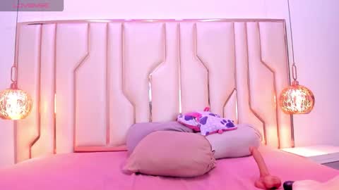 Shantal online show from 7, 3, 2026