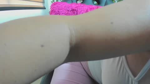 Snapshot of shantall_8 chatting on 25, 2, 2026 karol online show from 25, 2, 2026