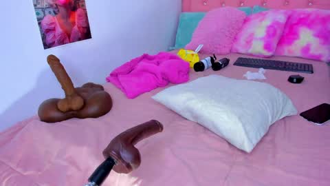 Shantall Jones online show from 27, 3, 2026