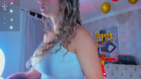 Snapshot of shantalll__ chatting on 9, 9, 2025 Shantal online show from 9, 9, 2025
