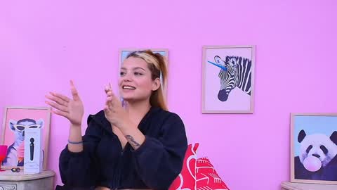  Shantall online show from 9, 12, 2024