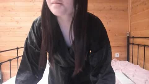 Snapshot of shanti_fo chatting on 12, 2, 2026 shanti fo online show from 12, 2, 2026