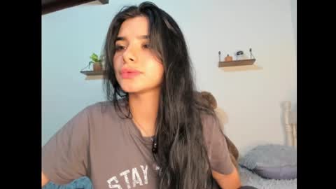 Snapshot of shara_jones chatting on 19, 12, 2024 Sara online show from 19, 12, 2024