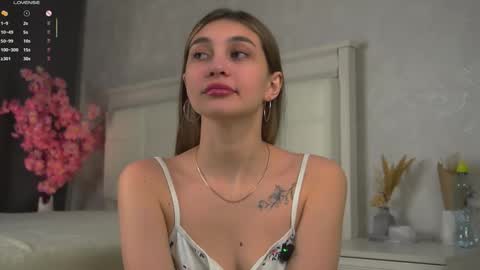 Snapshot of shararubert chatting on 10, 2, 2026 Ellysa and Mila online show from 10, 2, 2026