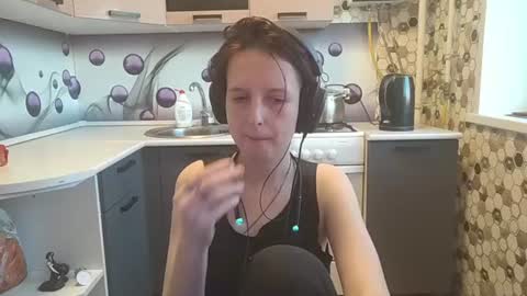 Snapshot of sharleenyodis chatting on 14, 7, 2026 Sara online show from 14, 7, 2026