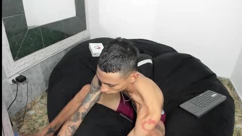 Sharlot07 online show from 6, 3, 2025