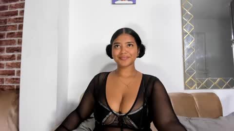 Sharlot online show from 11, 4, 2026