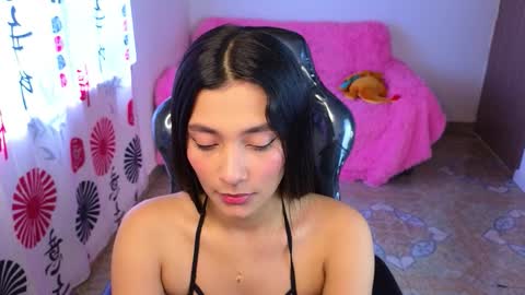 Snapshot of sharlott_pamela chatting on 8, 11, 2025 Pamela online show from 8, 11, 2025