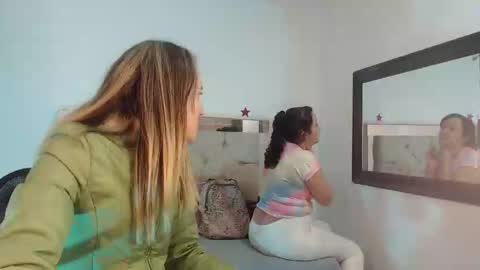 Snapshot of sharlotte__jones chatting on 11, 2, 2025 Sara online show from 11, 2, 2025