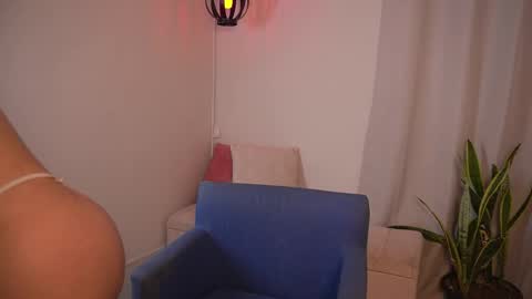 Snapshot of sharlotte_evanns chatting on 24, 10, 2025 Sharlotte online show from 24, 10, 2025