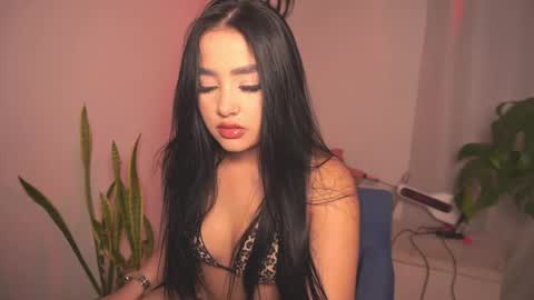 Sharlotte online show from 5, 3, 2026