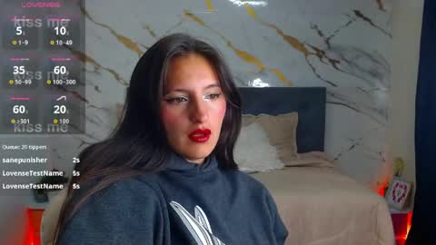 ESTEFI  online show from 6, 6, 2026