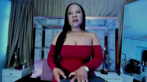 Sharon Noa online show from 4, 4, 2026