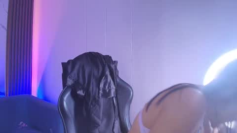 Lady Shauna online show from 5, 12, 2025