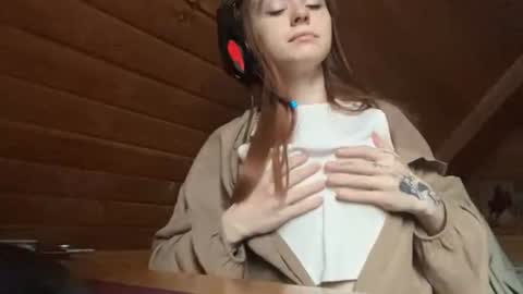 Snapshot of shavonflosi chatting on 7, 7, 2026 Maria online show from 7, 7, 2026