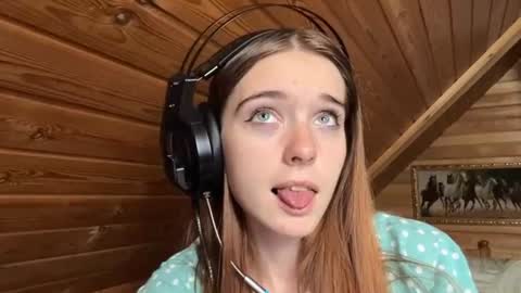 Snapshot of shavonflosi chatting on 19, 7, 2026 Maria online show from 19, 7, 2026