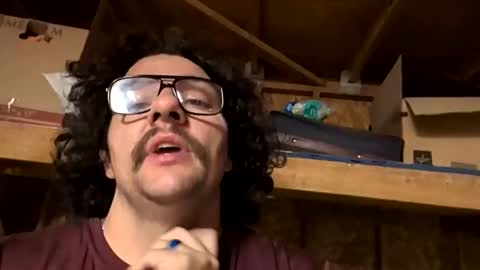 Snapshot of shawnstro chatting on 28, 9, 2025 shawnstro online show from 28, 9, 2025