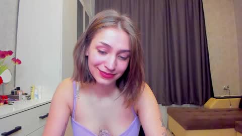 shawty__mariaa online show from 10, 3, 2025