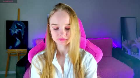 Snapshot of shawty_mia chatting on 10, 1, 2026 Shawty Mia online show from 10, 1, 2026