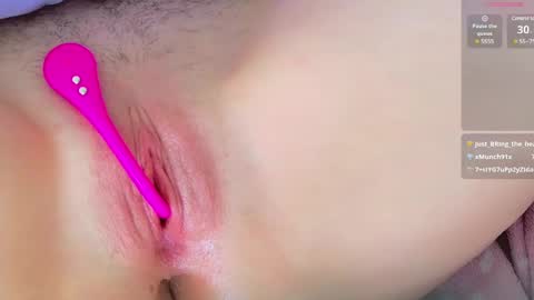 Shayla Vee online show from 12, 3, 2025