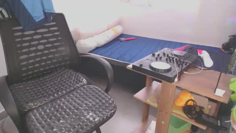 Shayna online show from 27, 2, 2026