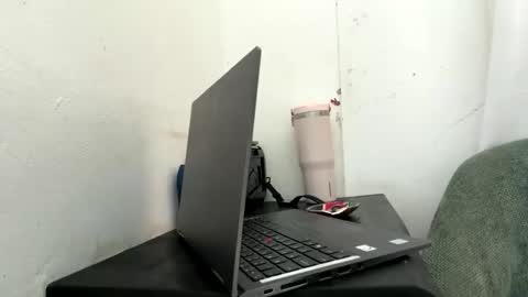 Snapshot of she_thick_n_sexxy chatting on 26, 5, 2026 Thick babe online show from 26, 5, 2026