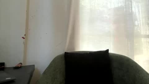 Snapshot of she_thick_n_sexxy chatting on 27, 5, 2026 Thick babe online show from 27, 5, 2026