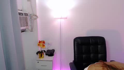 Snapshot of shealana69 chatting on 9, 2, 2025 MY IG Shealana69 online show from 9, 2, 2025