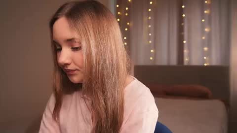 shebuny online show from 23, 3, 2026