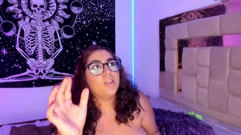 Heidy  online show from 16, 1, 2025