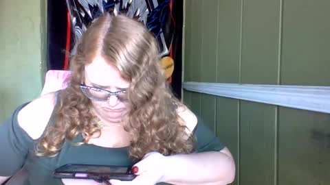 Snapshot of shelbyannn chatting on 19, 5, 2026 Red online show from 19, 5, 2026