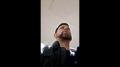 Snapshot of shellbulletburst chatting on 18, 12, 2025 caught up in you online show from 18, 12, 2025