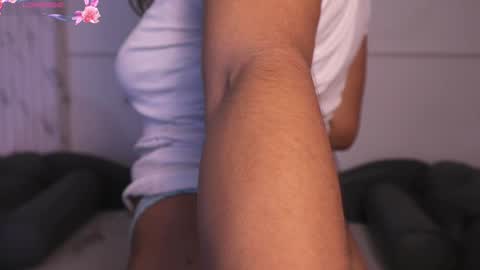  Transmission schedule Monday - Friday 715 am to 200 pm time Colombia  online show from 21, 2, 2025