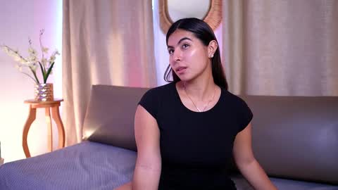  Transmission schedule Monday - Friday 715 am to 200 pm time Colombia  online show from 29, 9, 2025