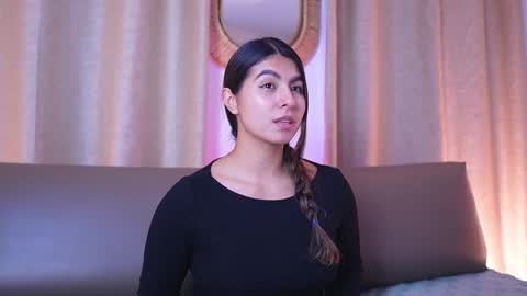  Transmission schedule Monday - Friday 715 am to 200 pm time Colombia  online show from 12, 11, 2025