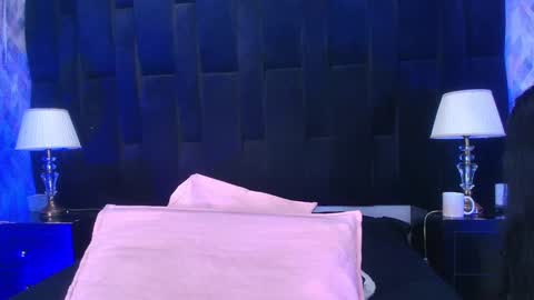 Shelsy online show from 1, 2, 2025