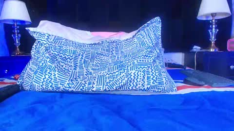 Shelsy online show from 13, 2, 2025