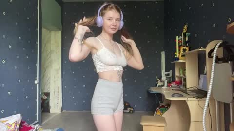 Snapshot of sherlyncreagh chatting on 15, 5, 2026 Kaayy online show from 15, 5, 2026