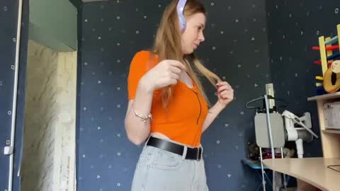 Snapshot of sherlyncreagh chatting on 21, 5, 2026 Kaayy online show from 21, 5, 2026