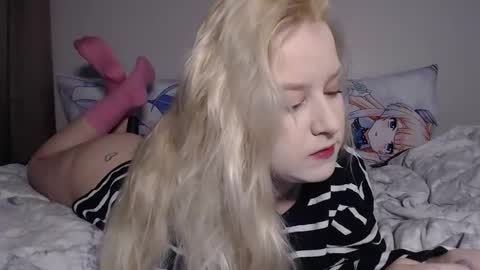 Snapshot of sherlystero chatting on 1, 2, 2025 sher online show from 1, 2, 2025