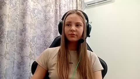 Snapshot of sherrylkeep chatting on 26, 11, 2025 Lisa online show from 26, 11, 2025