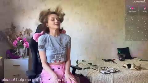 Snapshot of sheslike_firstlove chatting on 2, 8, 2026 Vanessa online show from 2, 8, 2026