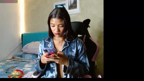 Snapshot of sheyla_and_criss chatting on 2, 3, 2026 Sheyla and Criss online show from 2, 3, 2026