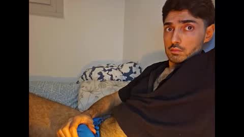 Snapshot of shhervin chatting on 8, 3, 2026 shhervin online show from 8, 3, 2026